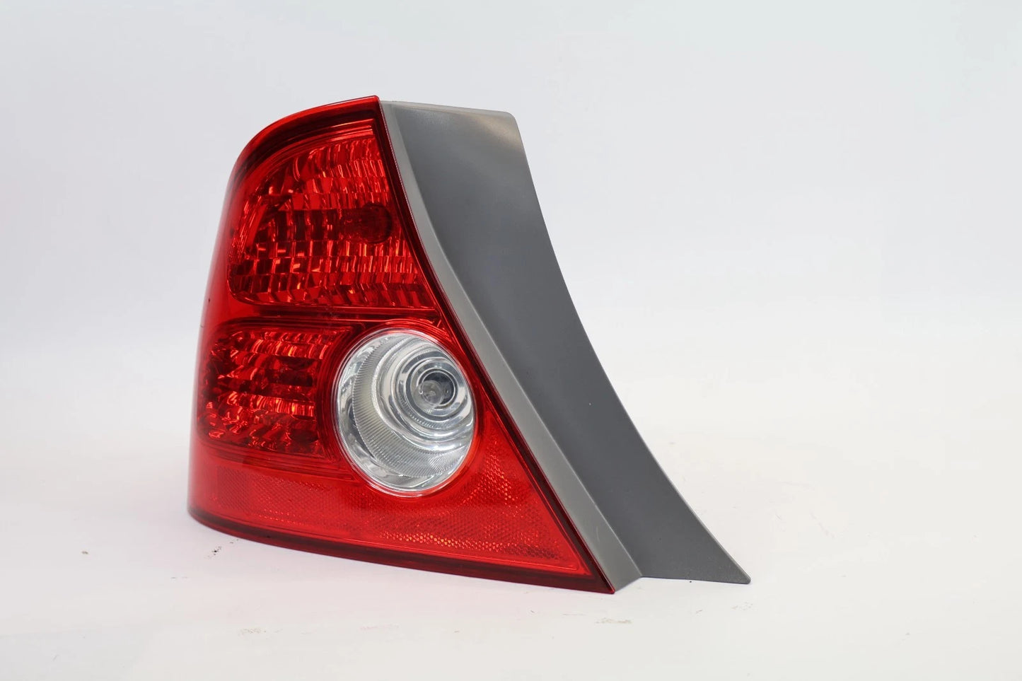 2004 2005 HONDA CIVIC COUPE LEFT DRIVER SIDE TAIL LIGHT TAILLIGHT LAMP OEM