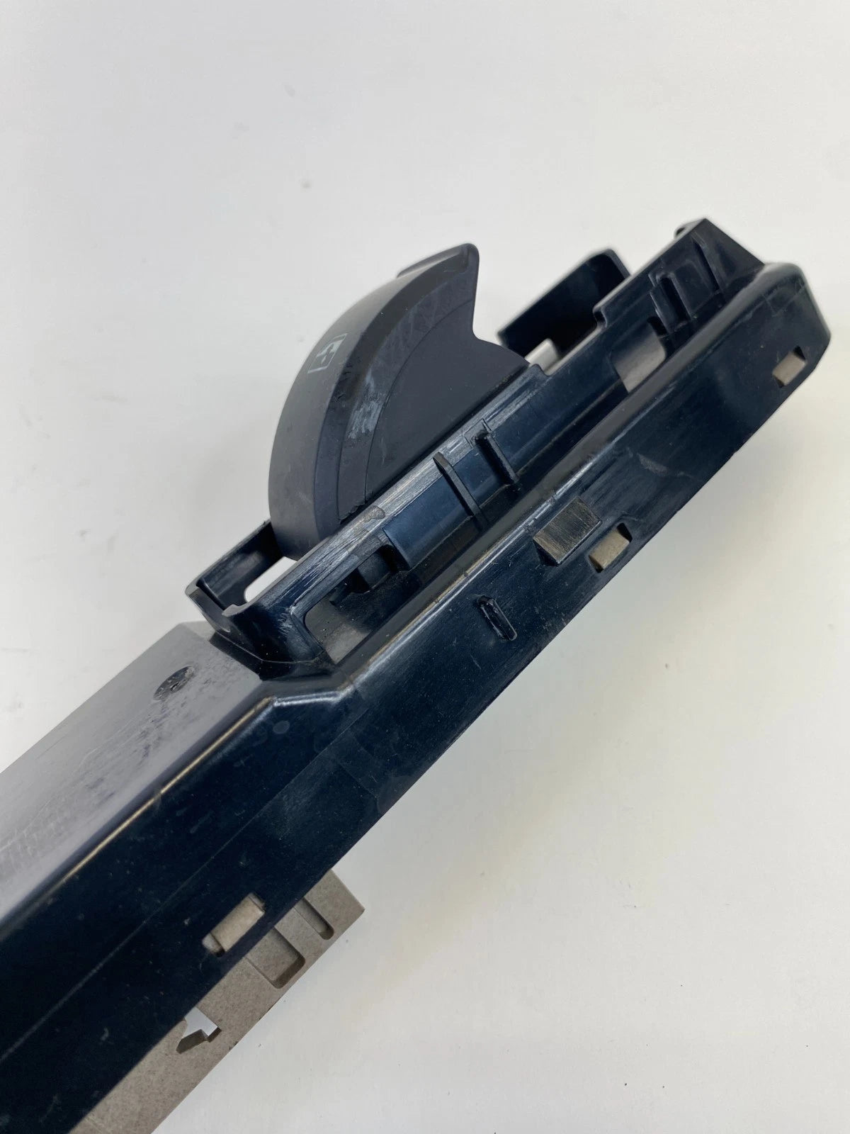 2003-2011 SAAB 9-3 REAR LEFT DOOR WINDOW SWITCH W/O PINCH 12771993 12772020