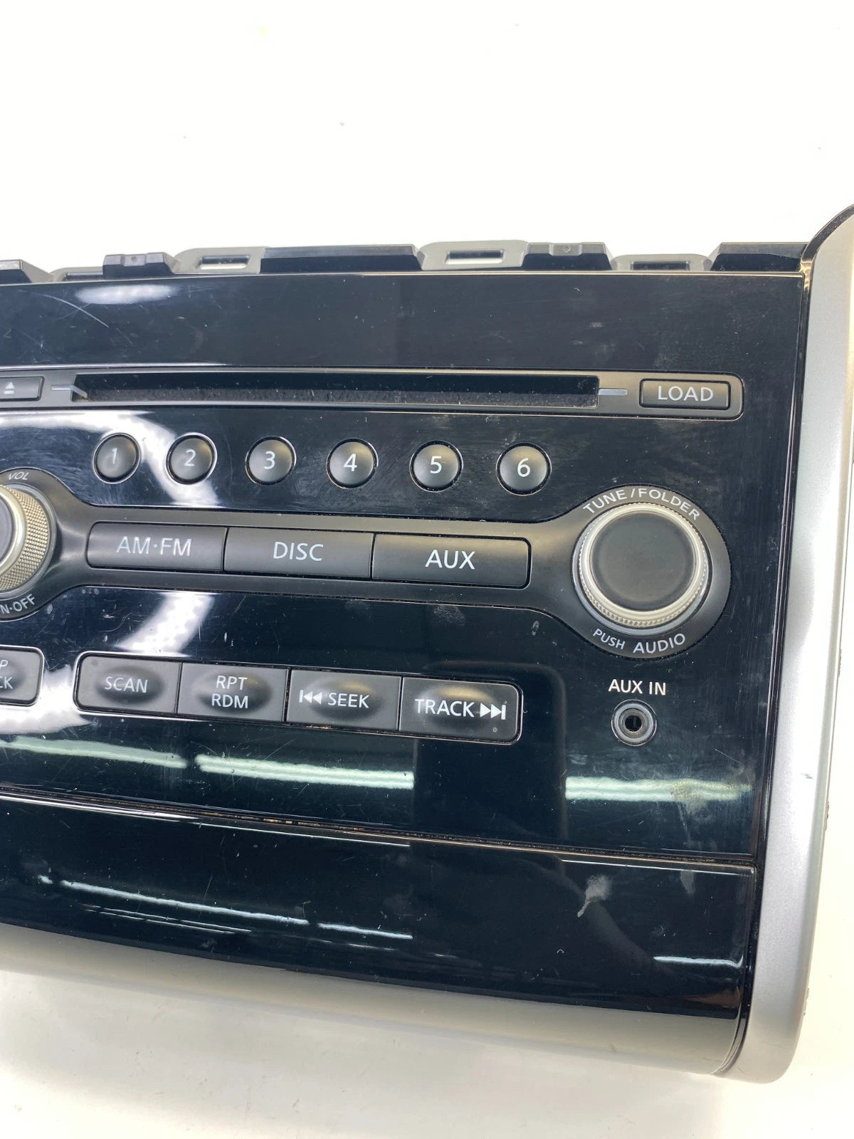 2013-2016 Nissan Pathfinder Radio AM/FM AUX CD Player Receiver Assy 28185-3KA1A