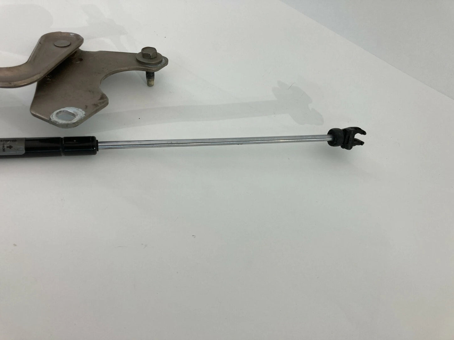 2000-2002 DODGE INTREPID RIGHT HOOD HINGE LIFT SUPORTS STRUT SHOCK 4580770AD
