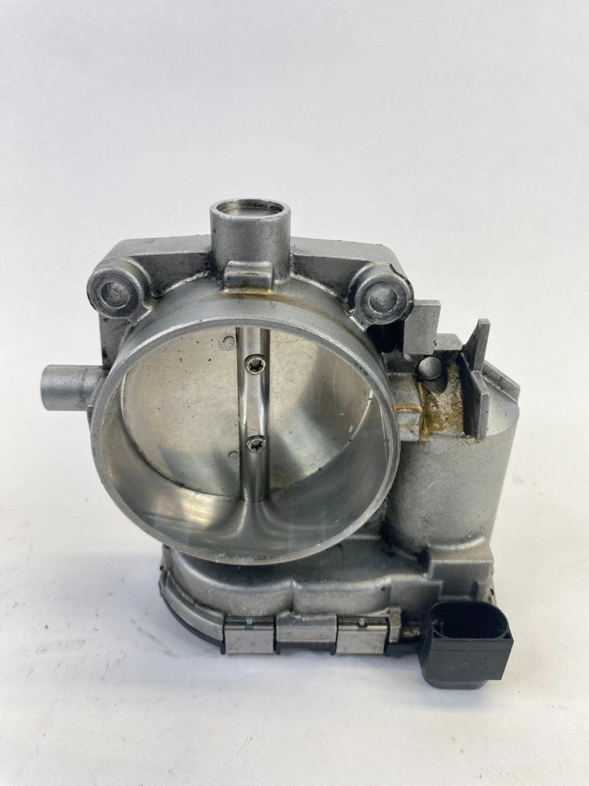2010-2012 MERCEDES-BENZ GLK350 THROTTLE BODY VALVE ASSEMBLY OEM