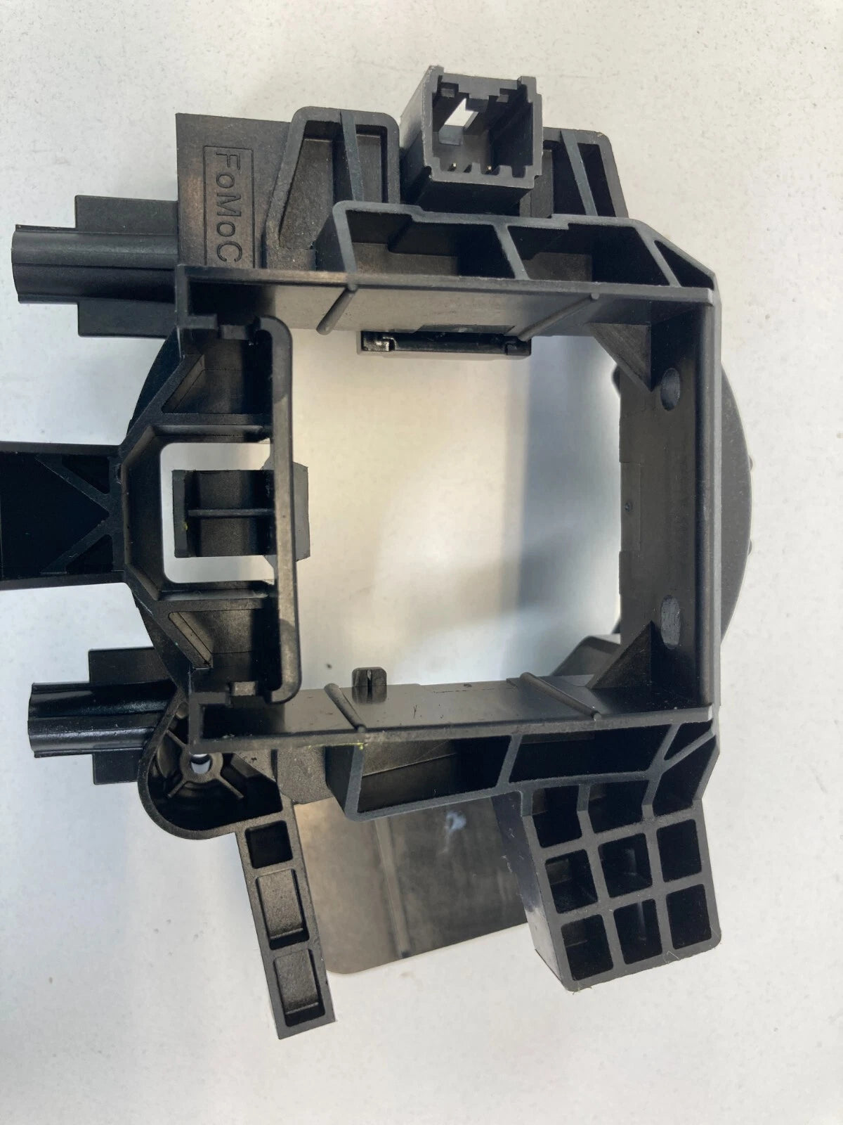 2010-2012 LINCOLN MKT STEERING COLUMN SWITCH HOUSING COVER BE9T-14B522-BAW OEM