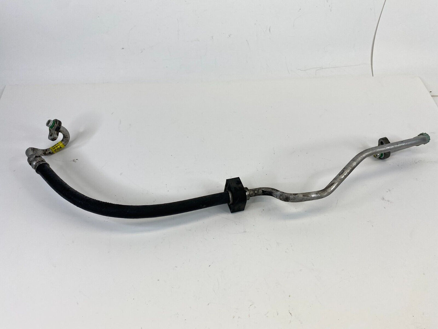 2007-2009 Hyundai Santa Fe 3.3L 24V A/C Refrigerant Suction Hose Tube OEM