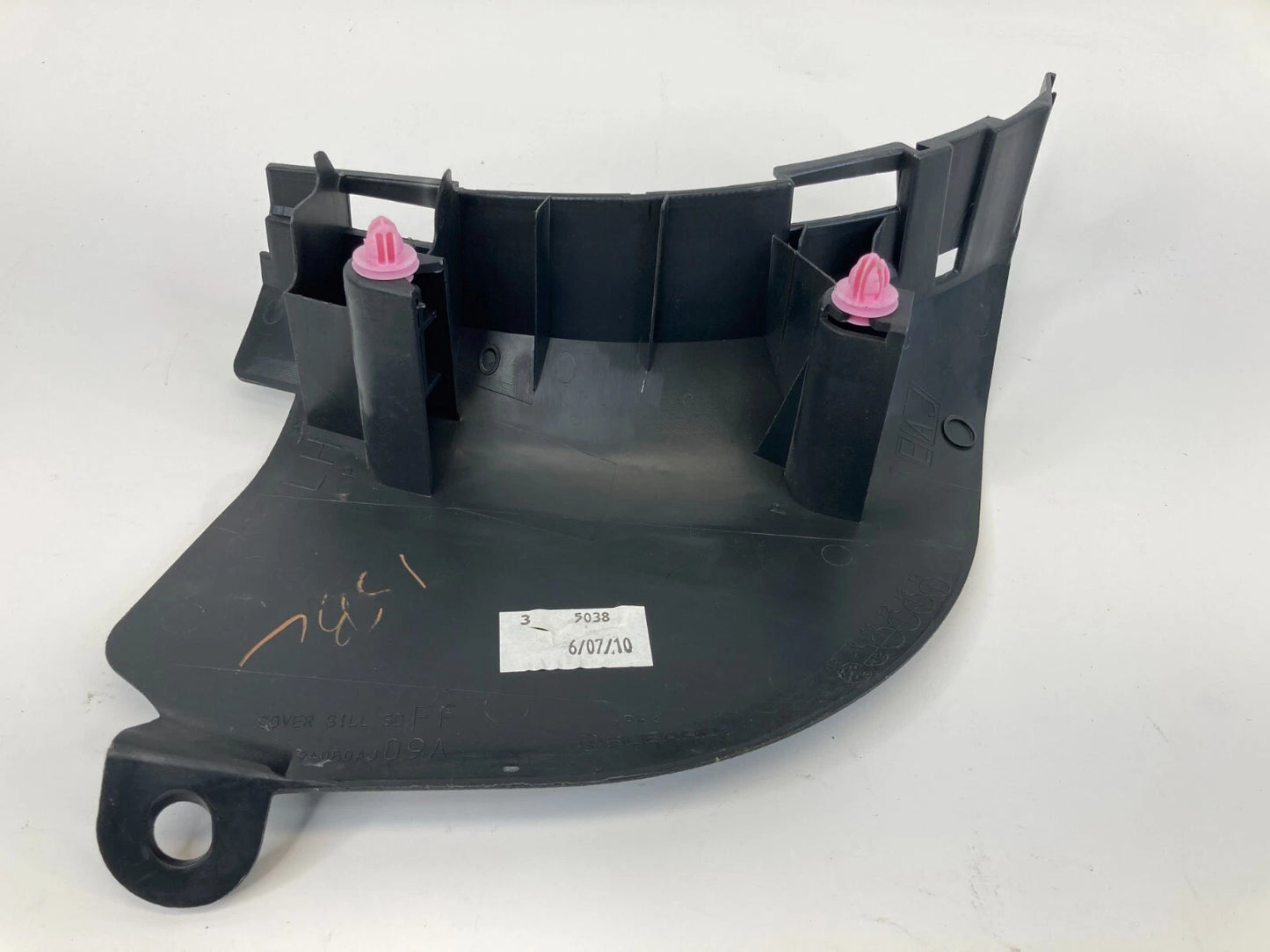 2010-2014 SUBARU OUTBACK LEGACY LEFT DRIVER SIDE KICK TRIM PANEL DOOR SILL COWL