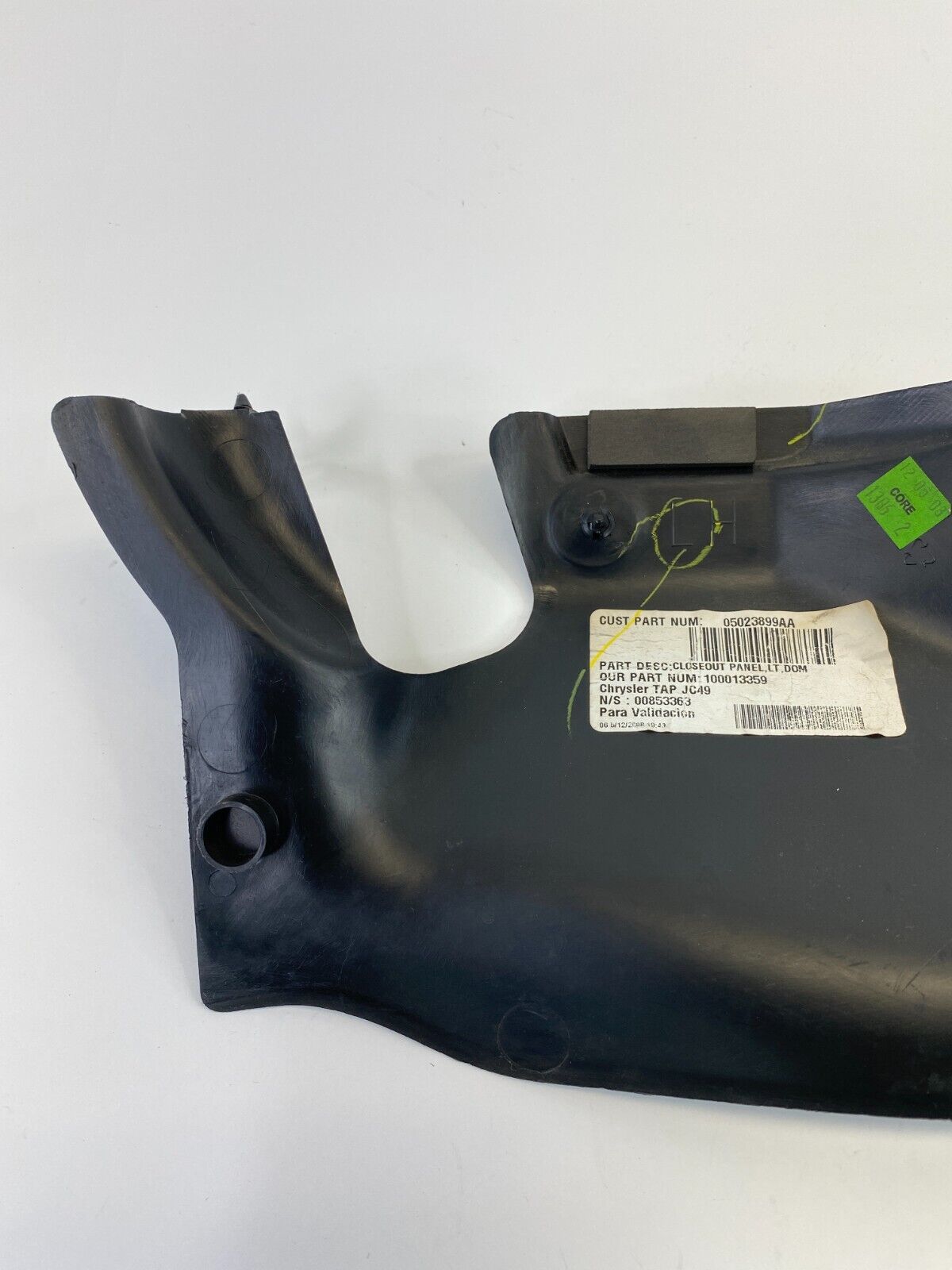 2009 Dodge Journey Center Console Left Driver Side Panel Cover Trim 05023899AA