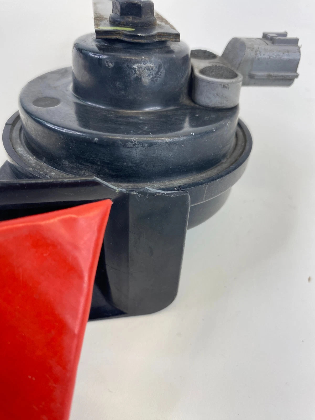 11 12 13 14 15 Kia Optima Low Pitch Note Signal Horn Tone 96610-2T100 OEM