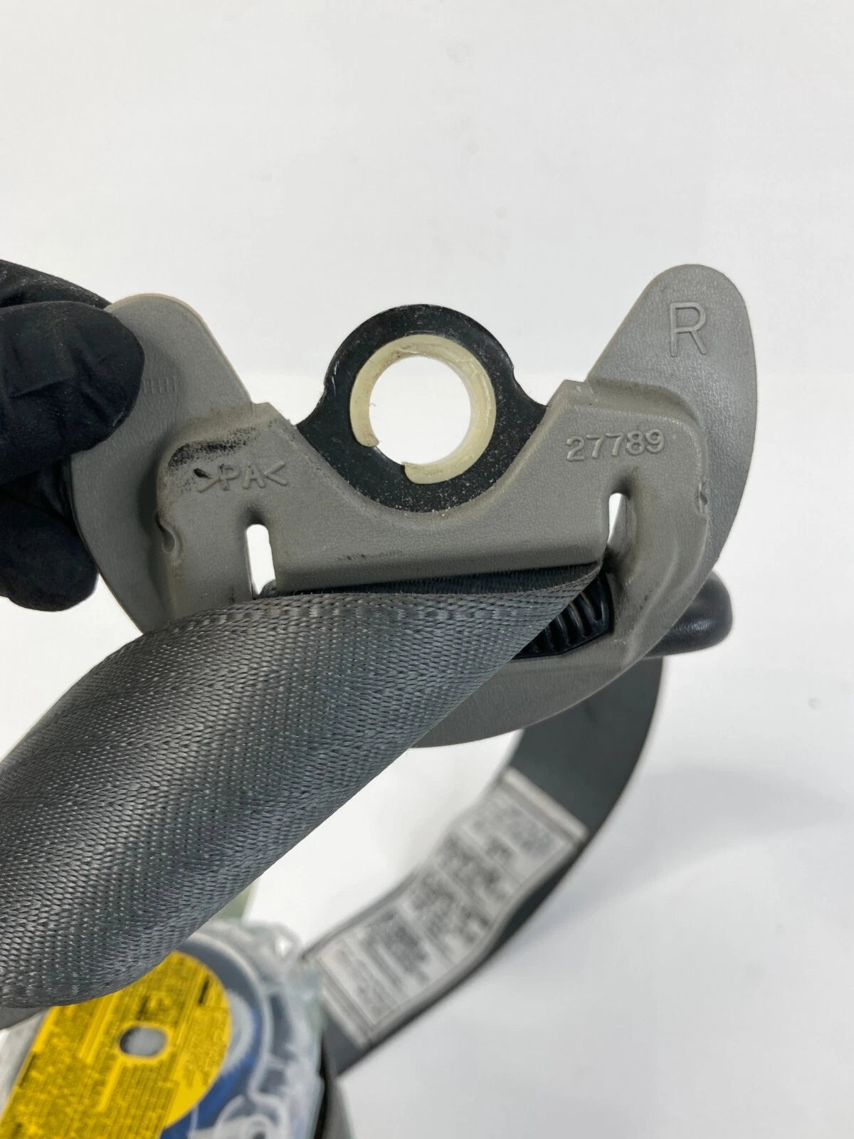 2004-2009 TOYOTA PRIUS FRONT RIGHT PASSENGER SEAT BELT RETRACTOR 7L7210-P OEM