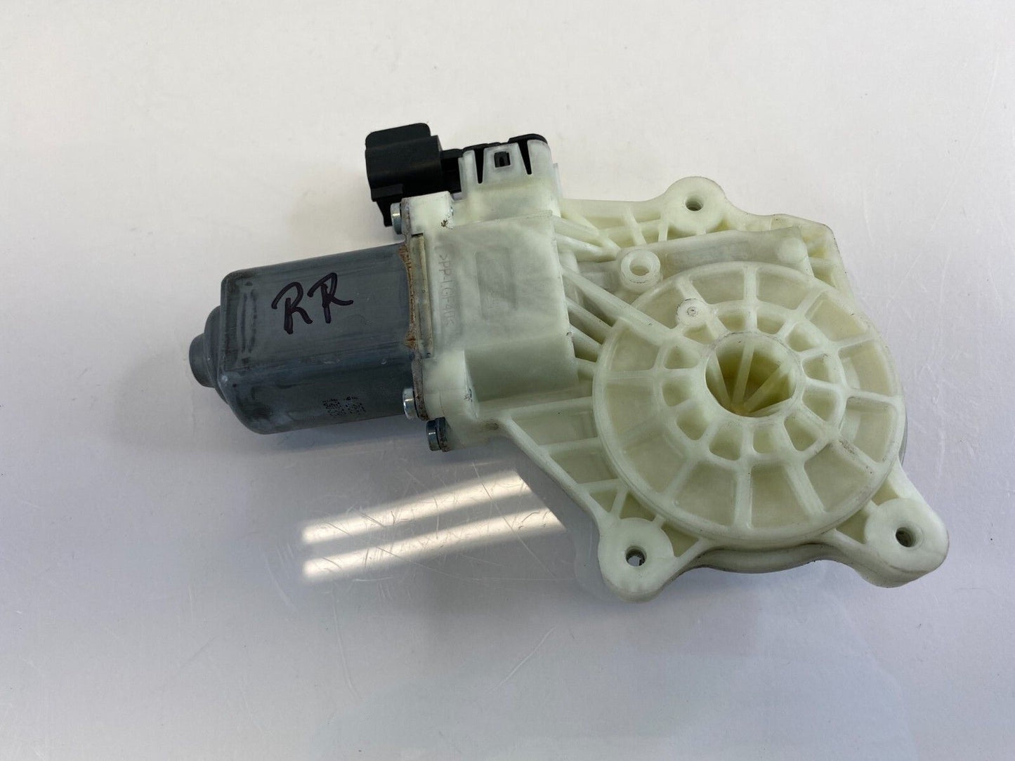 2012-2018 Ford Focus Sedan Rear Right Back Side Door Power Window Motor OEM