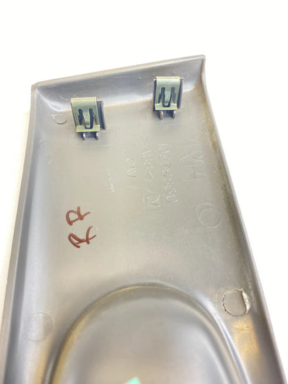 1997-2005 BUICK CENTURY REAR RIGHT INNER DOOR HANDLE BEZEL COVER 10279860