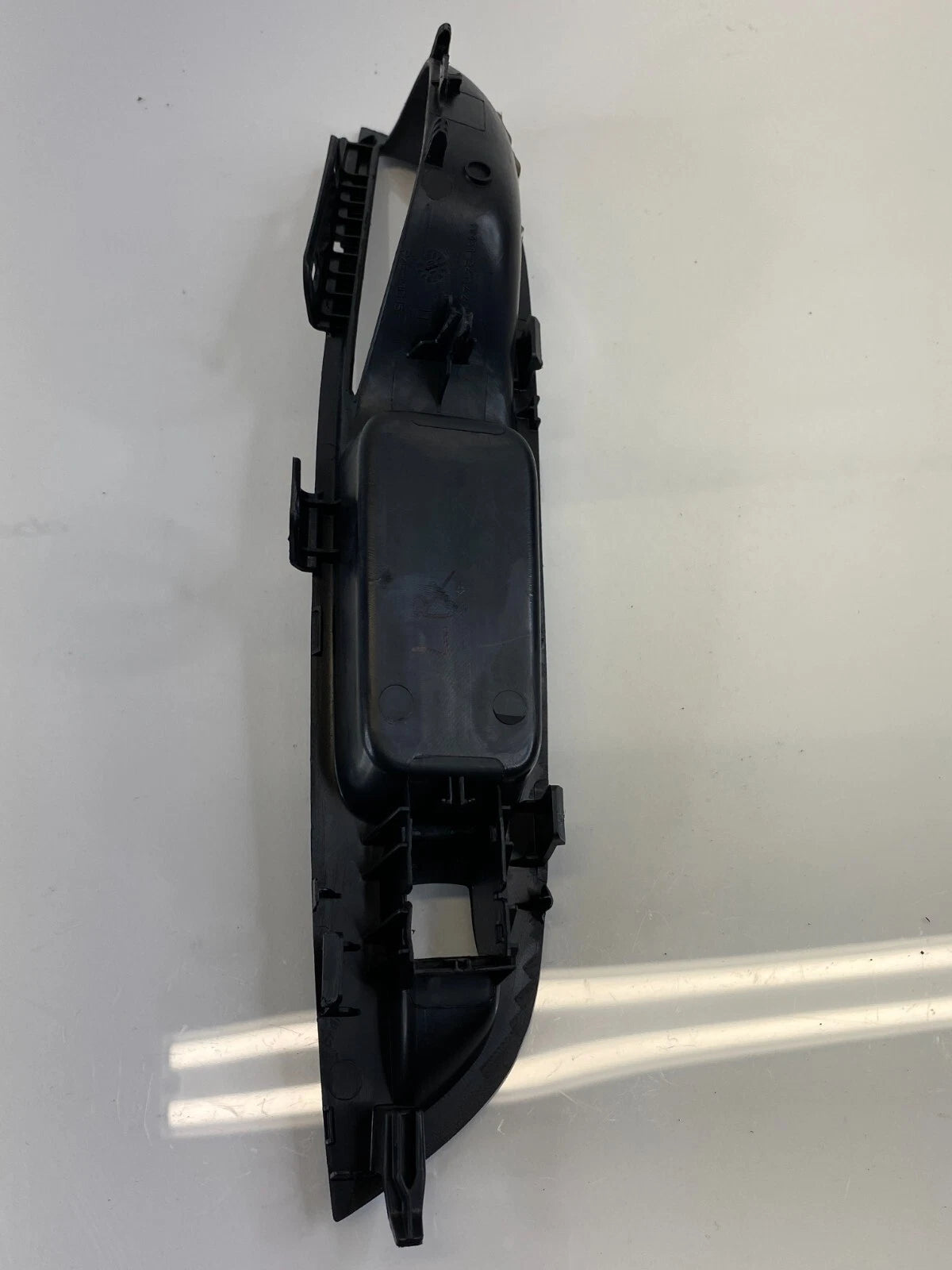 2012-2018 FORD FOCUS FRONT RIGHT SIDE DOOR WINDOW SWITCH COVER BEZEL TRIM OEM