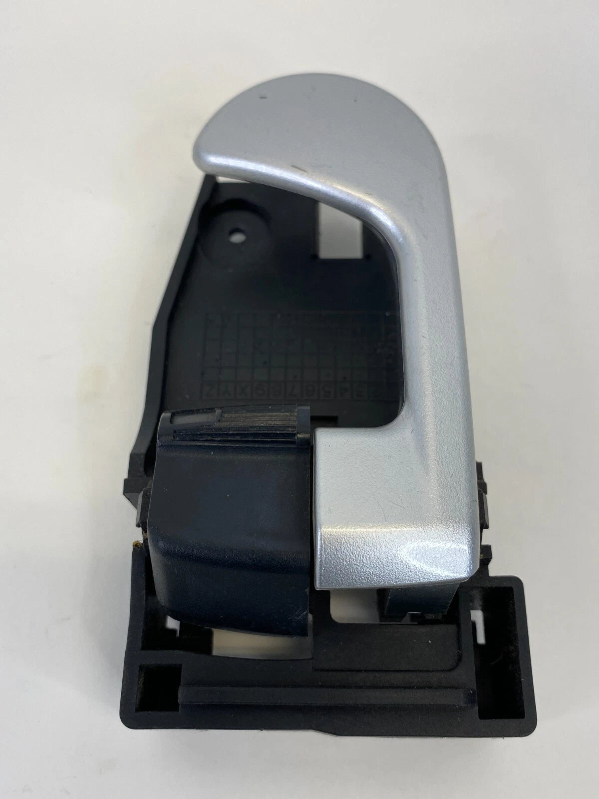 04-12 MITSUBISHI GALANT FRONT LEFT DRIVER SIDE INSIDE DOOR HANDLE MR970139 OEM