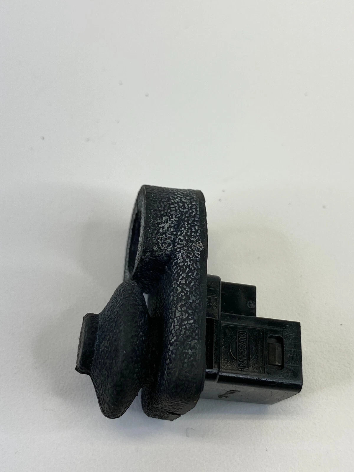 2003-2008 INFINITI G35 SEDAN REAR RIGHT DOOR AJAR JAMB LIGHT LAMP SWITCH BUTTON