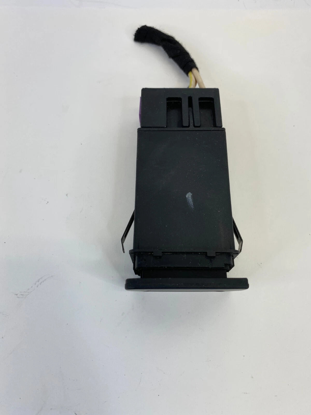 01-05 VOLKSWAGEN JETTA 06-09 GTI REAR WINDOW DEFROSTER SWITCH BUTTON 1J0959621D
