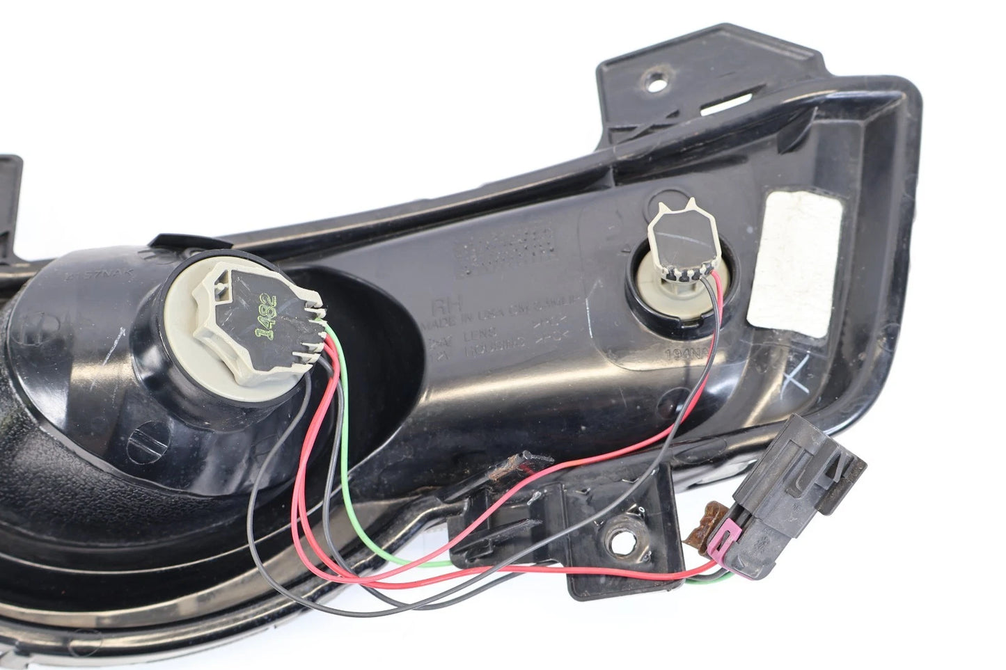 2009-2012 CHEVROLET TRAVERSE FRONT RIGHT BUMPER TURN SIGNAL PARKING LIGHT OEM