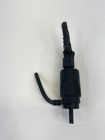 2012-2015 CHEVROLET CAPTIVA SPORT WINDSHIELD WASHER FLUID PUMP MOTOR OEM