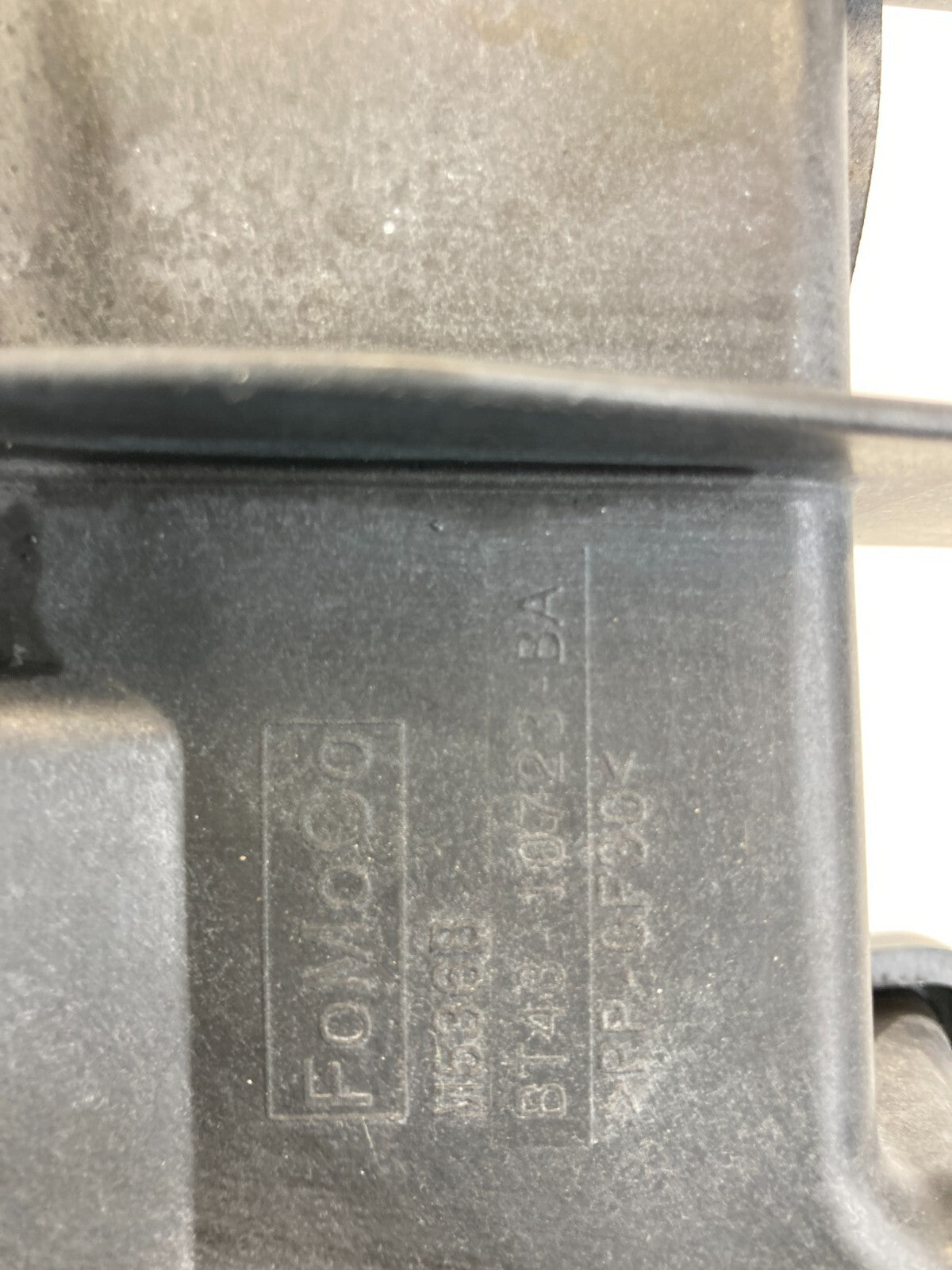 2011-2014 Ford Edge Battery Tray Holder Support BT43-10723-BA OEM