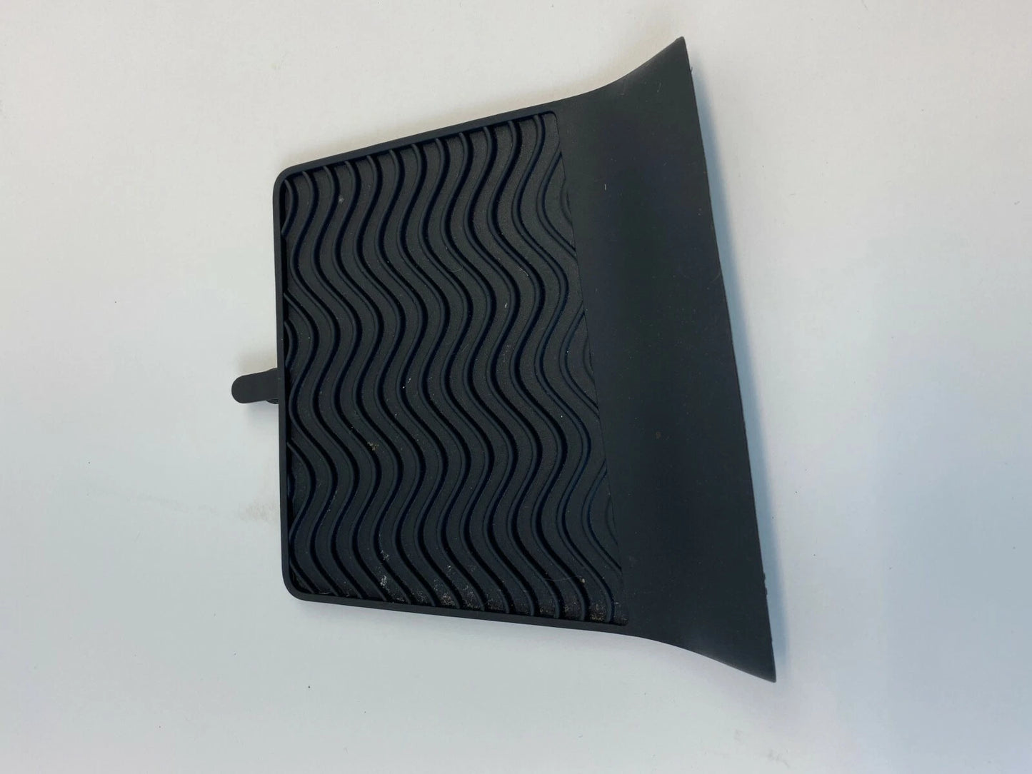 04-11 SAAB 9-3 93 SEDAN DASH CONSOLE ASH TRAY MAT RUBBER INSERT LINER 12802541