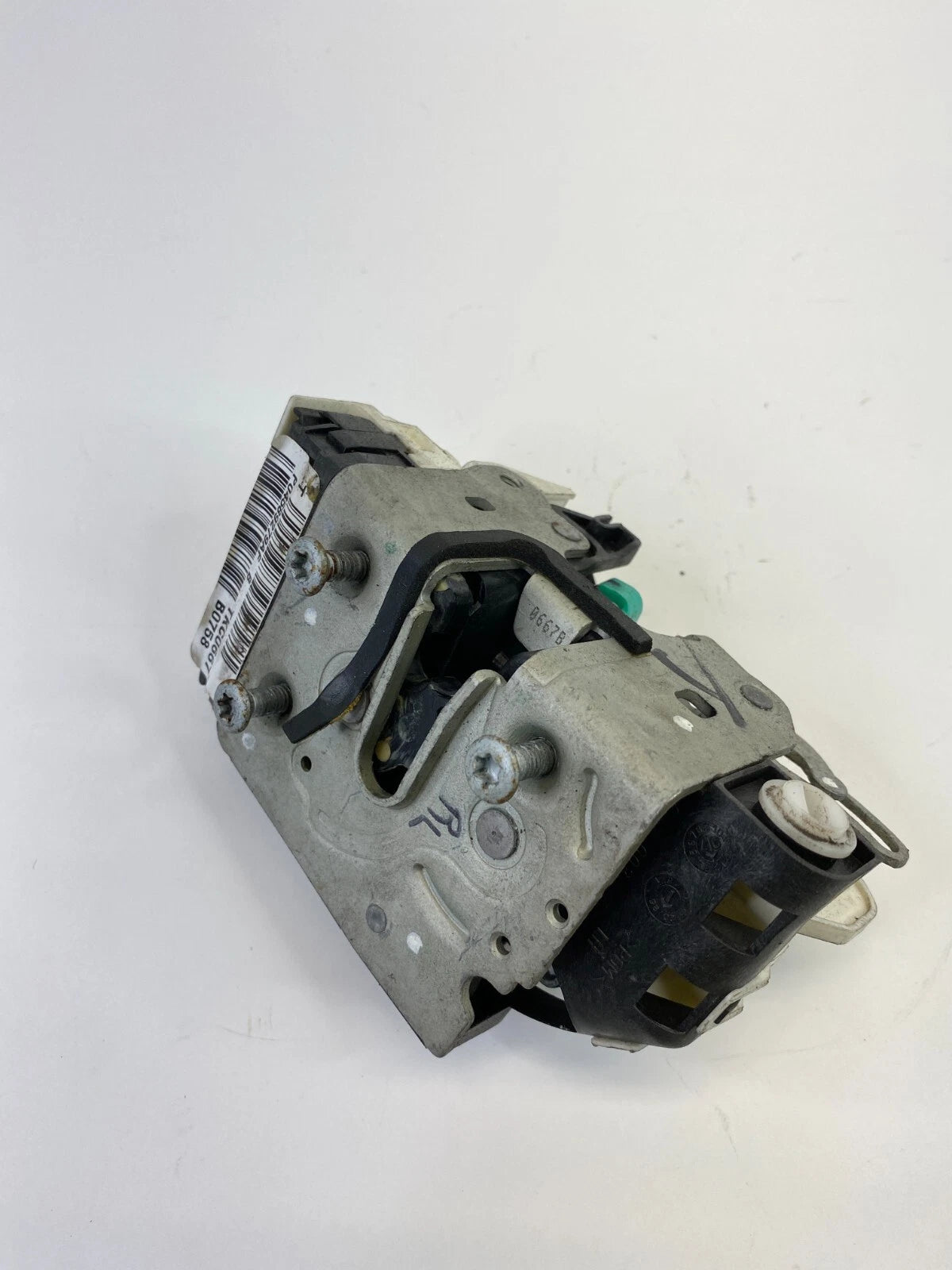 2007-2011 DODGE NITRO REAR LEFT DOOR LOCK LATCH RELEASE ACTUATOR 04589279AF OEM
