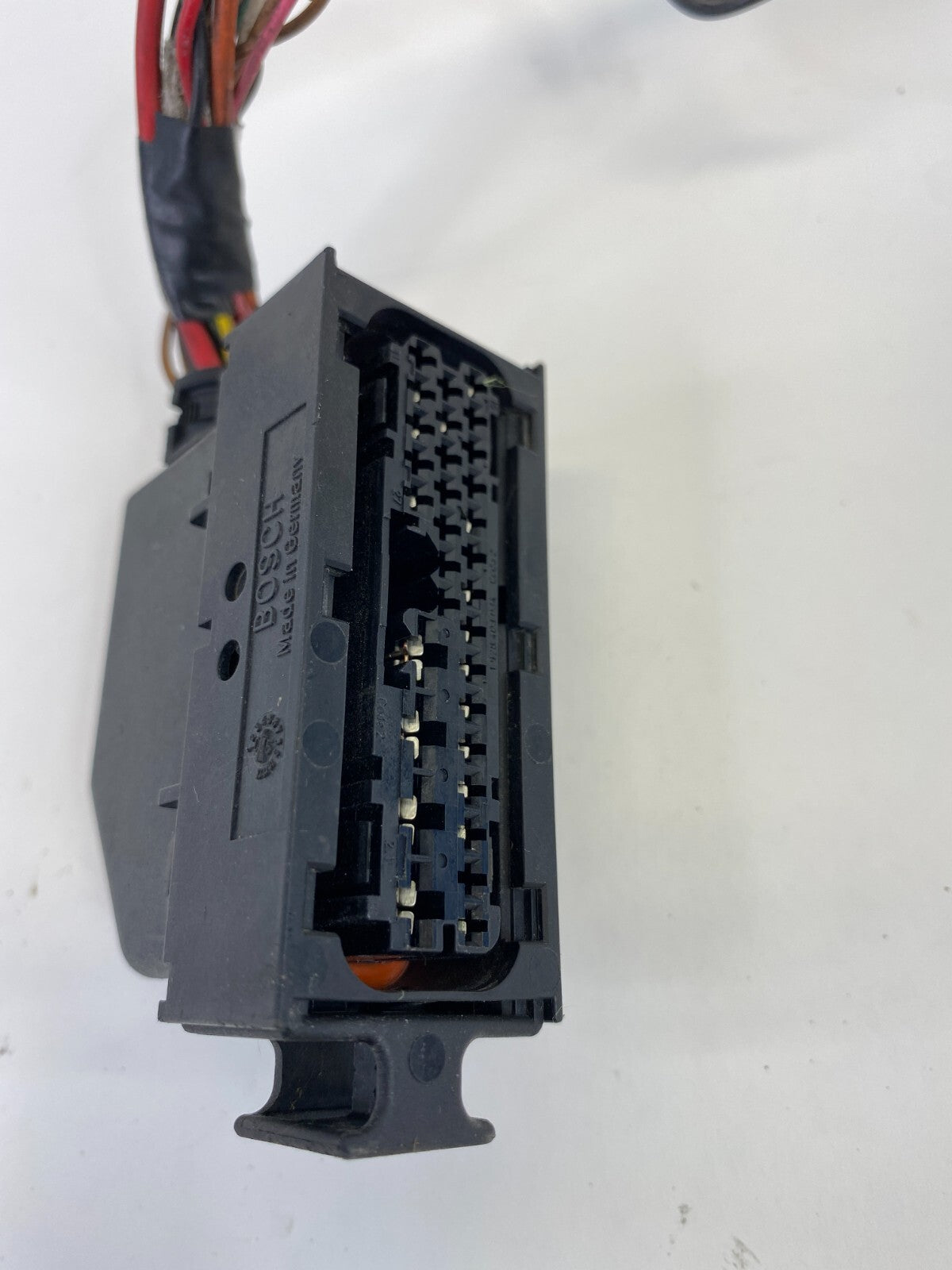 2004-2007 Saturn Vue 3.5L AT ABS Pump Anti Lock Brake Module Connector Plug OEM