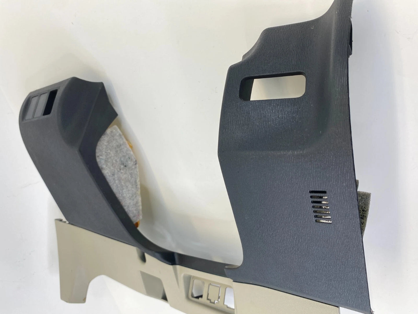 06 07 08 09 TOYOTA PRIUS DASH LOWER DRIVER STEERING COLUMN KICK PANEL OEM
