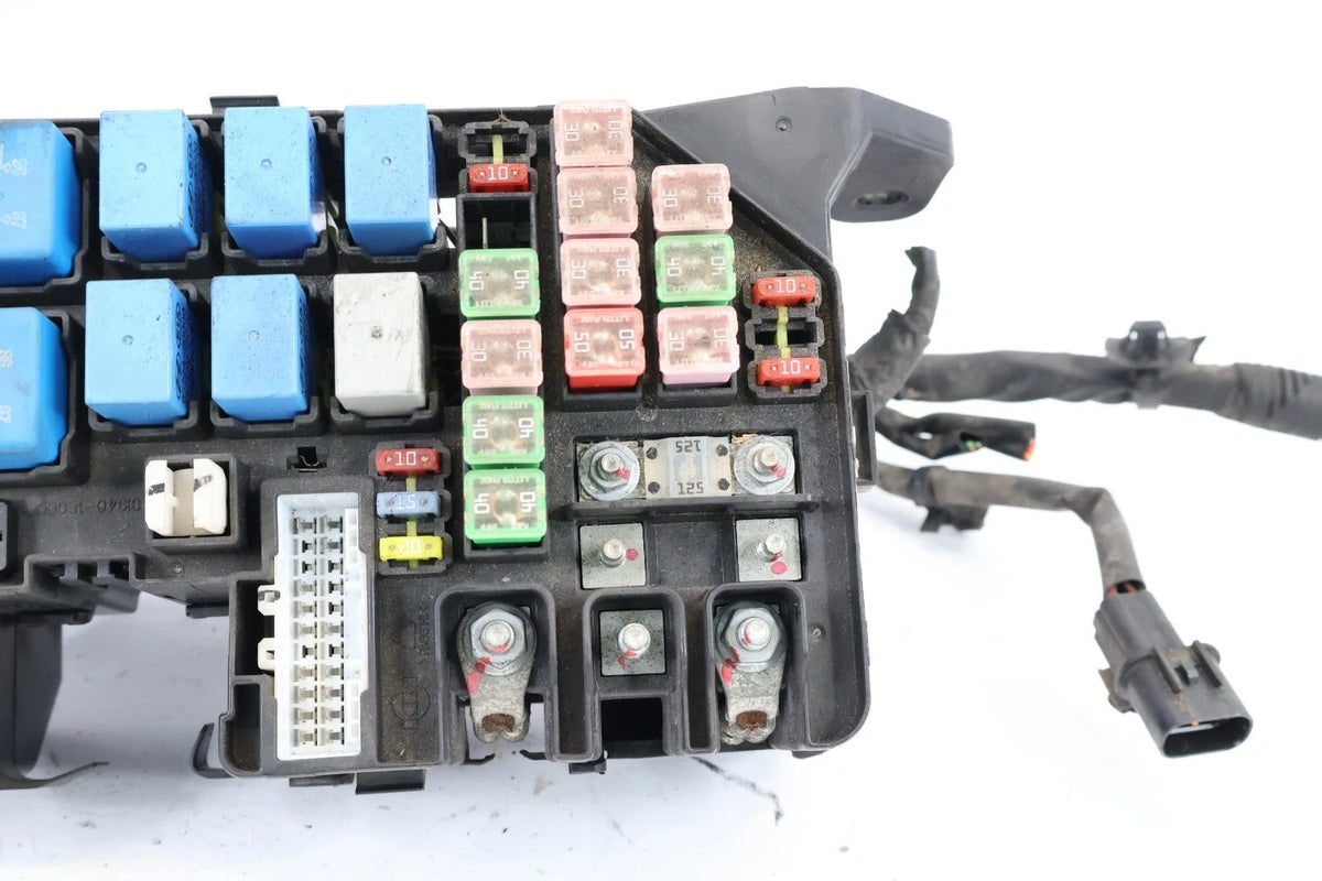 06-11 HYUNDAI ACCENT ENGINE FUSE BOX RELAY JUNCTION BLOCK MODULE 91940-1E101 OEM