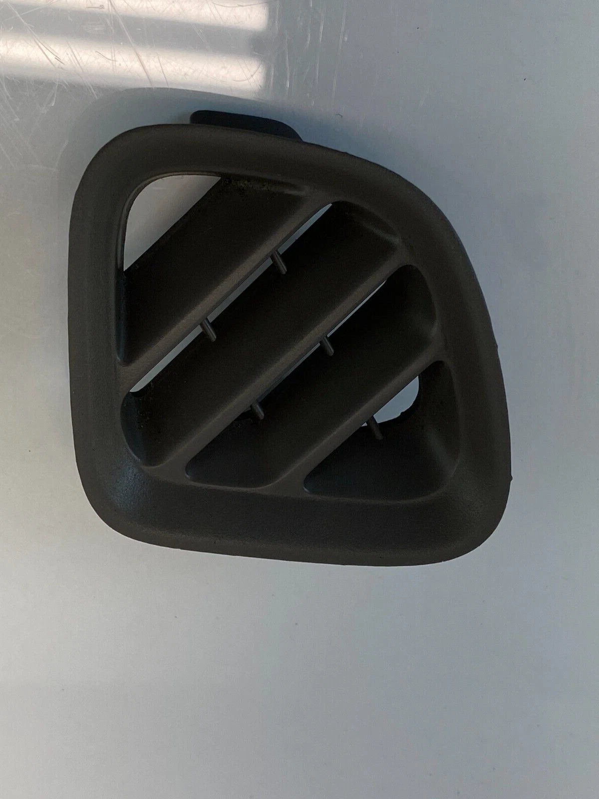 1998-2002 98-02 HONDA ACCORD LEFT DRIVER SIDE DASH AC AIR VENT DEFROST S84-LH-AS