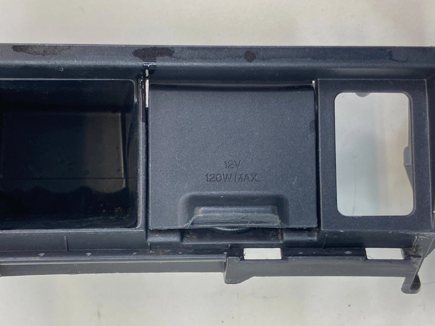 07-12 ACURA RDX CENTER DASH STORAGE COMPARTMENT TRIM W/ POWER OUTLET 77290-STK-A