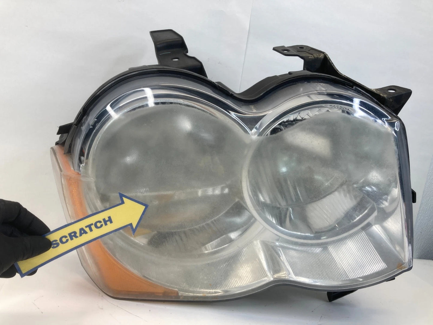 2008-2010 JEEP GRAND CHEROKEE RIGHT PASSENGER HEADLIGHT LAMP HALOGEN OEM