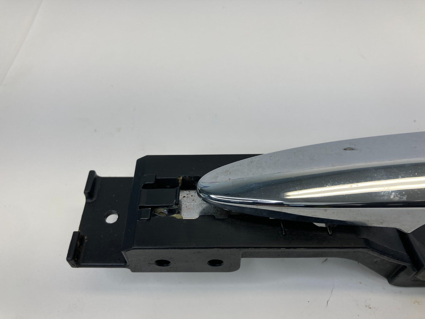 2009-2014 Nissan Maxima Rear Right Side Exterior Outside Door Handle Assy OEM