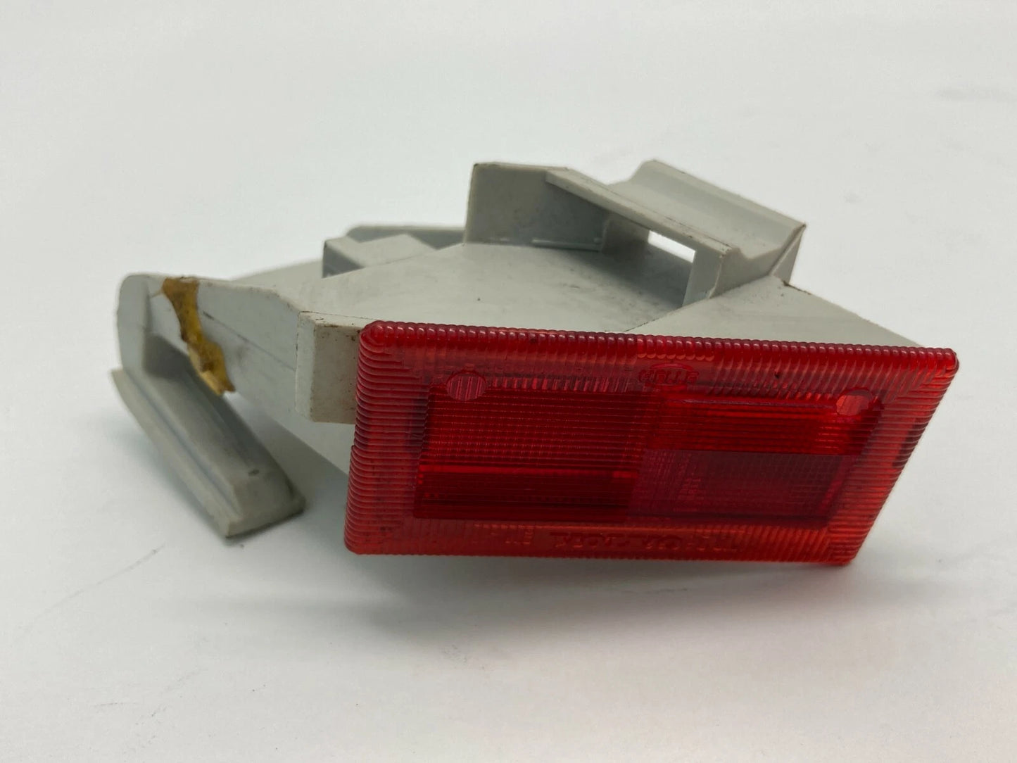 1993-1997 VOLVO 850 REAR LEFT DRIVER DOOR COURTESY WARNING LIGHT OEM 9133350