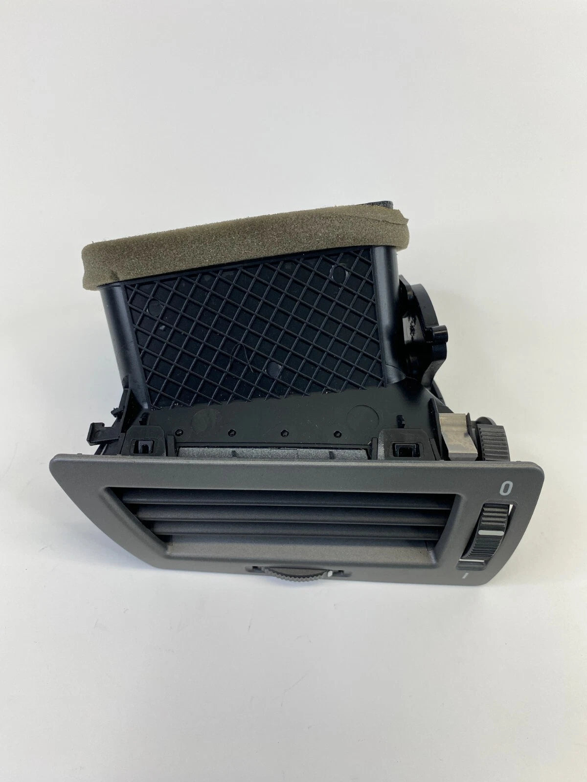 02-05 BMW 745I 745LI DASH DRIVER SIDE A/C AIR VENT GRILLE OUTLET 64228223333 OEM