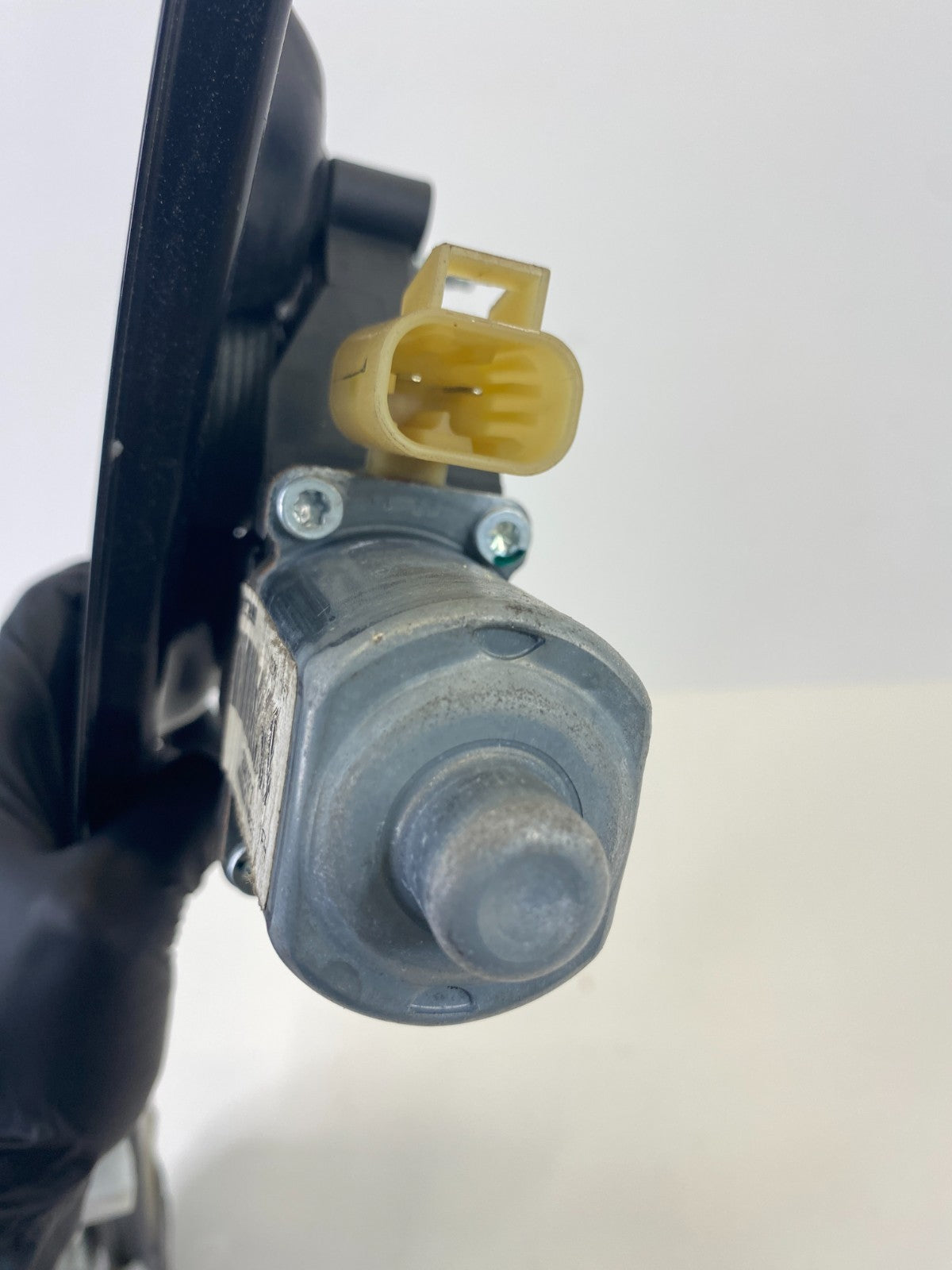 2008-2012 Buick Enclave Front Right Passenger Door Window Motor w/ Regulator