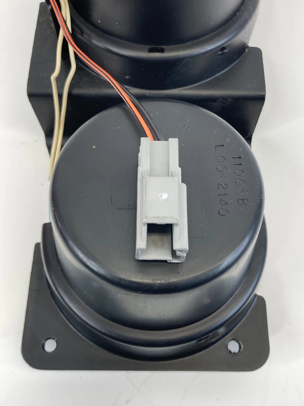 2007-2009 DODGE CALIBER CENTER CONSOLE DUAL CUP HOLDER CUPHOLDER OEM