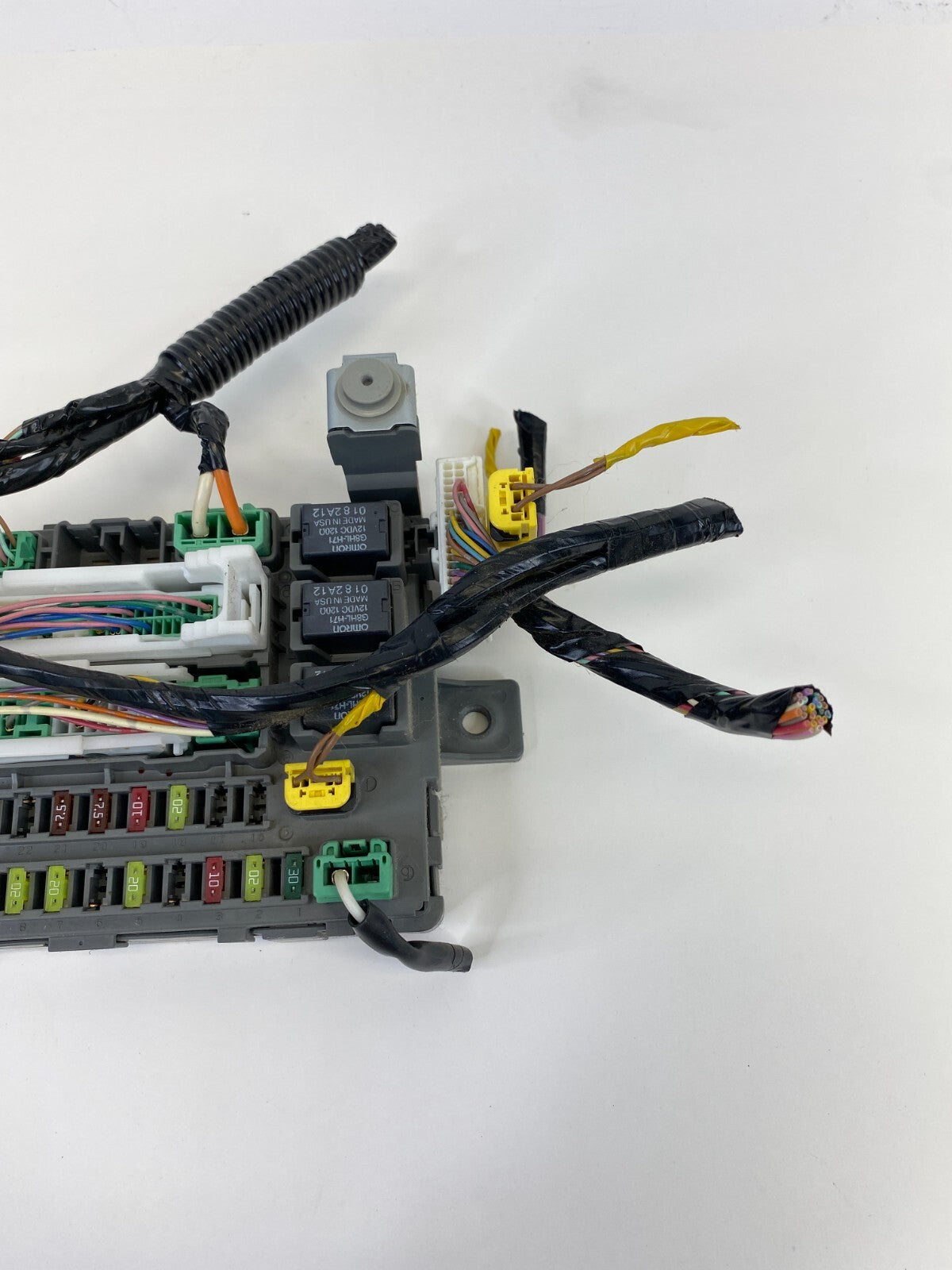 11-13 Honda Odyssey 3.5L V6 Interior Cabin Right Passenger Fuse Box TK8-A400