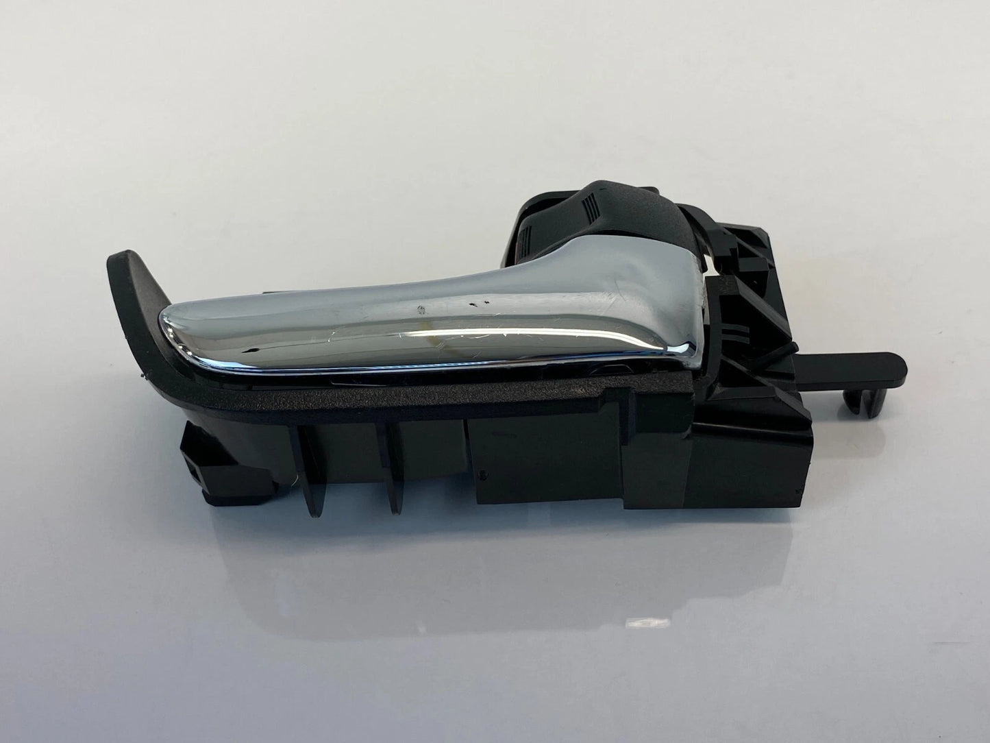 2004-2009 TOYOTA PRIUS REAR RIGHT SIDE INNER DOOR HANDLE RR RH 69205-47020 OEM