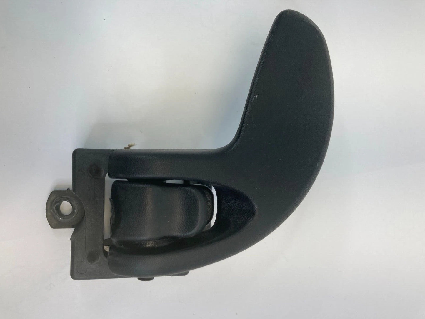 2001-2005 PONTIAC AZTEK FRONT LEFT DRIVER SIDE INTERIOR DOOR HANDLE ASSEMBLY OEM