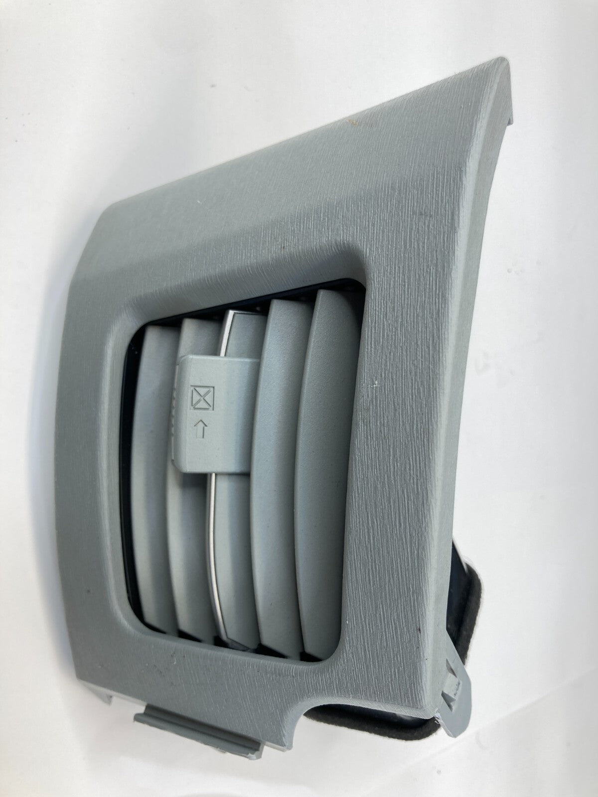2012-2015 Toyota Prius Dash Right Side Air Vent Grille Outlet 55662-47030 OEM