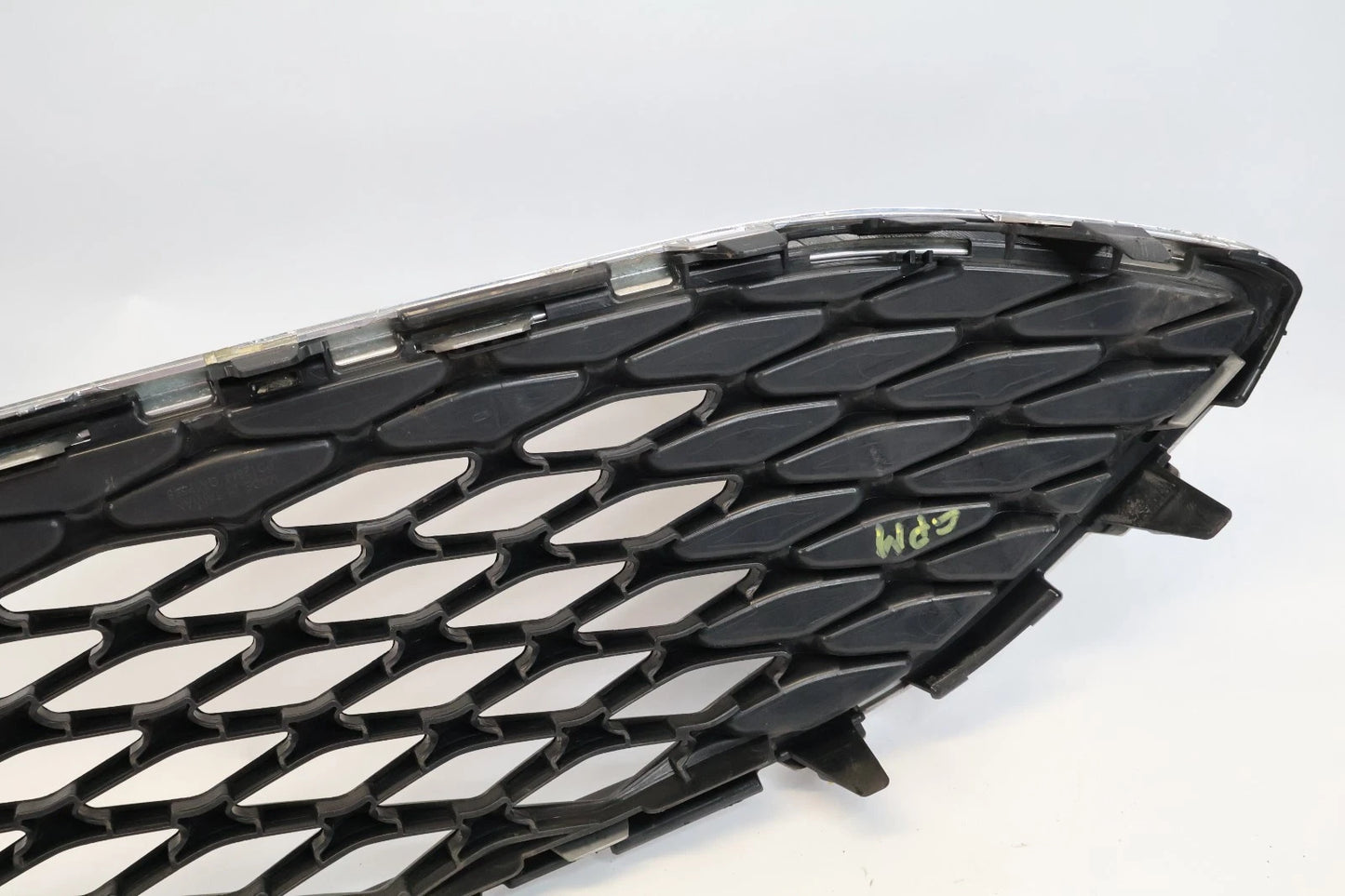 15-18 FORD FOCUS FRONT BUMPER UPPER RADIATOR GRILLE GRILL HONEYCOMB AFTERMARKET
