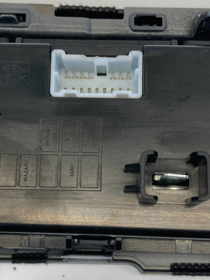 15-17 Hyundai Sonata Center Dash Radio Audio Control w/Hazard Panel Trim Bezel