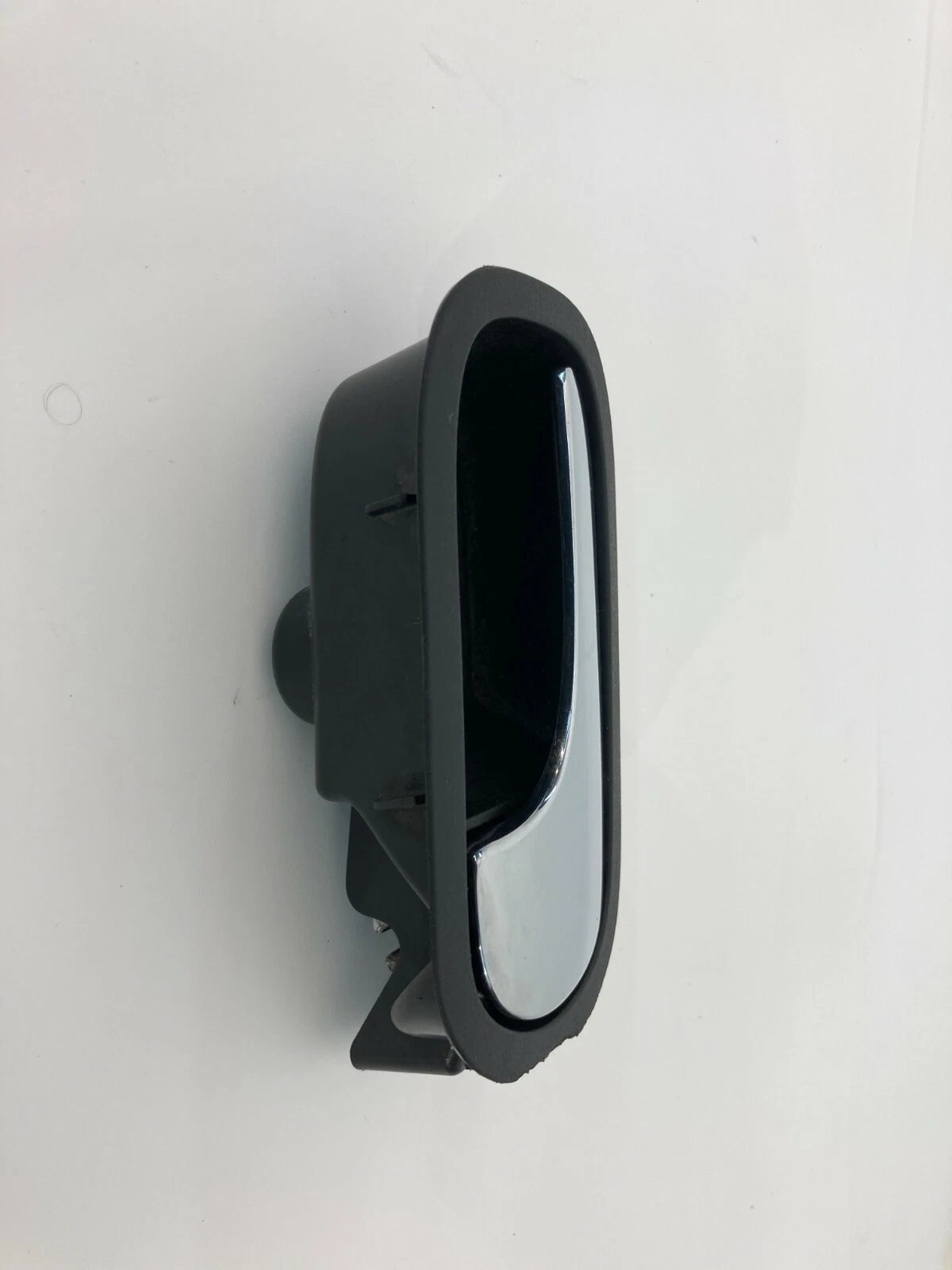 2007-2009 SATURN AURA REAR LEFT DRIVER SIDE INNER DOOR HANDLE ASSEMBLY 15264360