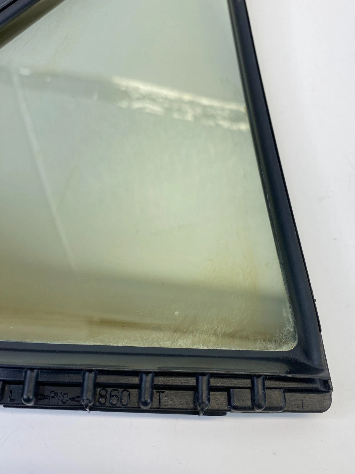 99-03 LEXUS RX300 REAR LEFT DRIVER SIDE DOOR VENT WINDOW GLASS 68189-48010 OEM