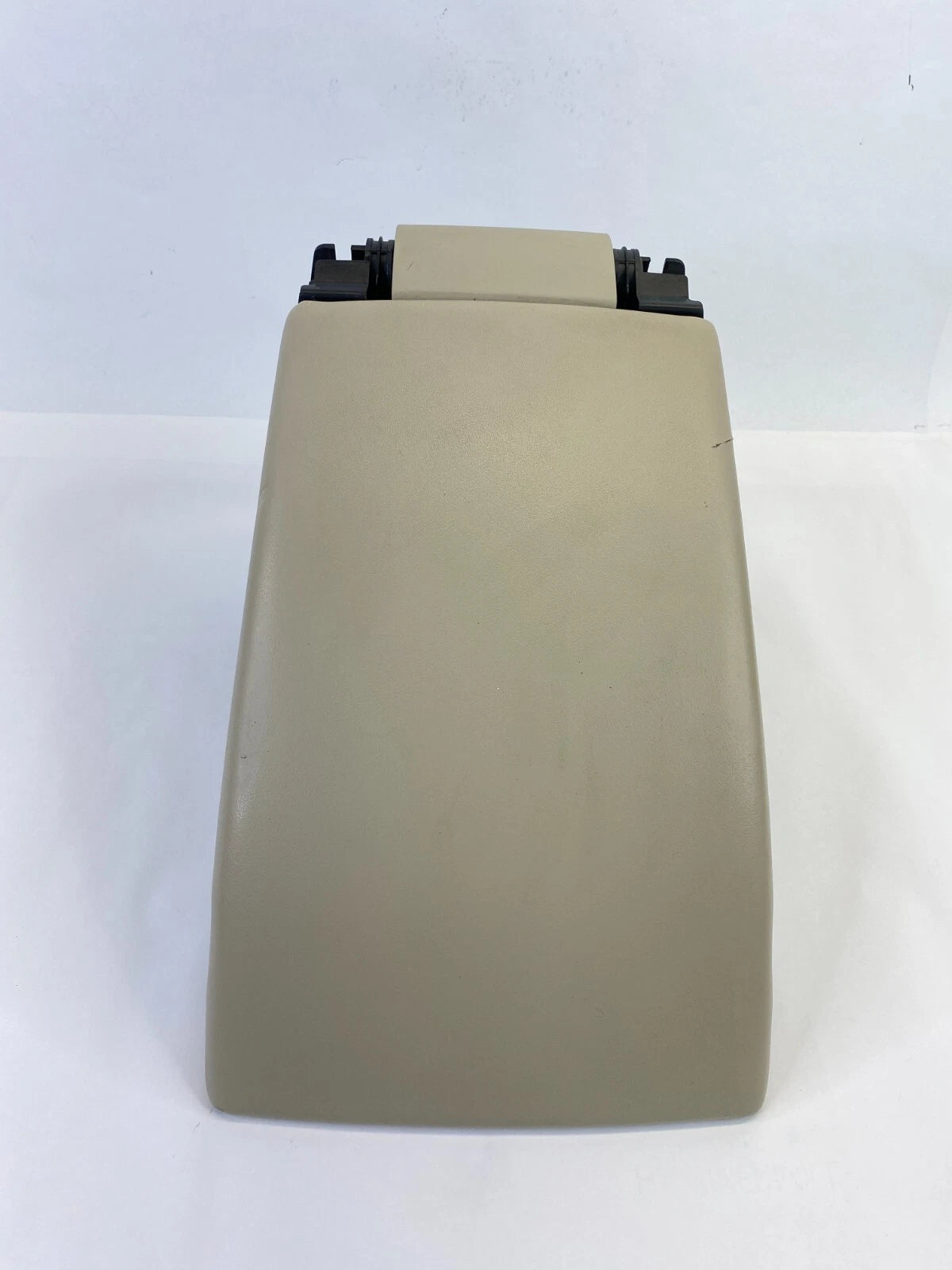 2008-2011 Volvo XC70 08-10 V70 Center Console Lid Armrest Arm Rest 30715142 OEM