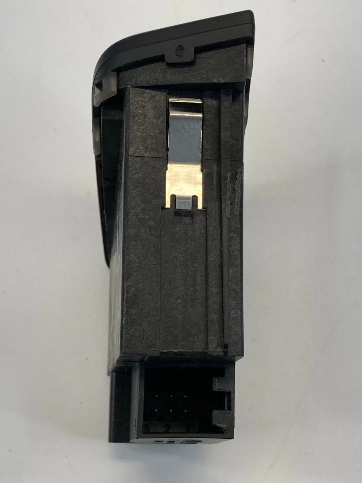 2009-2016 AUDI A4 HAZARD EMERGENCY WARNING LIGHT CONTROL SWITCH 8K1-941-509-A