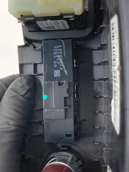 2017-2022 Chevrolet Trax Center Dash Aux USB Charger Port Adapter Panel 42539682