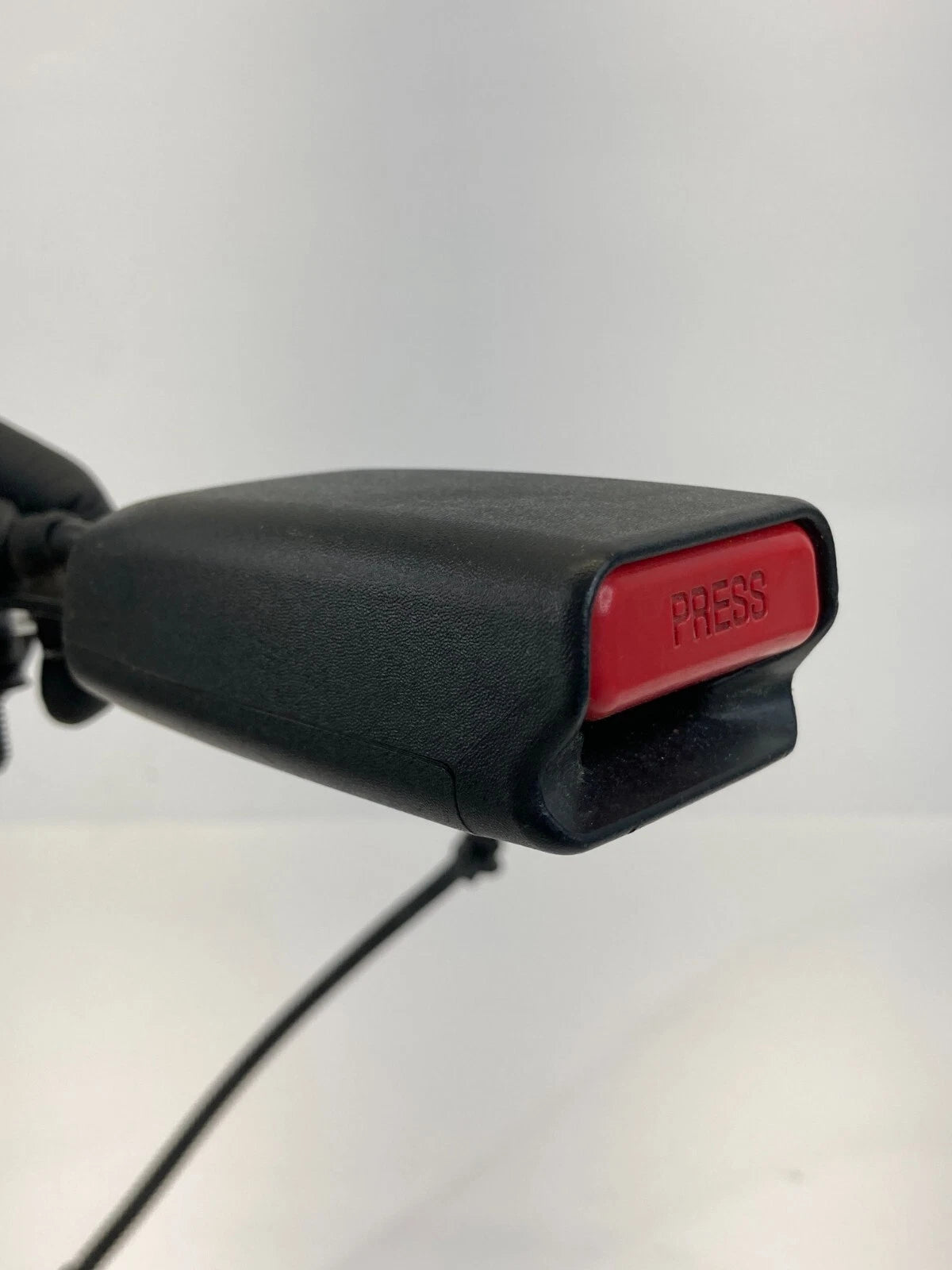 11 12 13 14 15 16 HONDA CR-Z FRONT RIGHT FR RH PASSENGER SIDE SEAT BELT BUCKLE