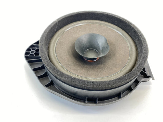 11-16 CHEVROLET CRUZE 11-17 BUICK REGAL REAR RIGHT SIDE DOOR SPEAKER AUDIO OEM