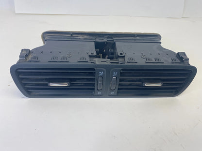 2006-2010 VW PASSAT 2009-2011 VW CC CENTER DASH AC AIR VENT 3C1819728F OEM