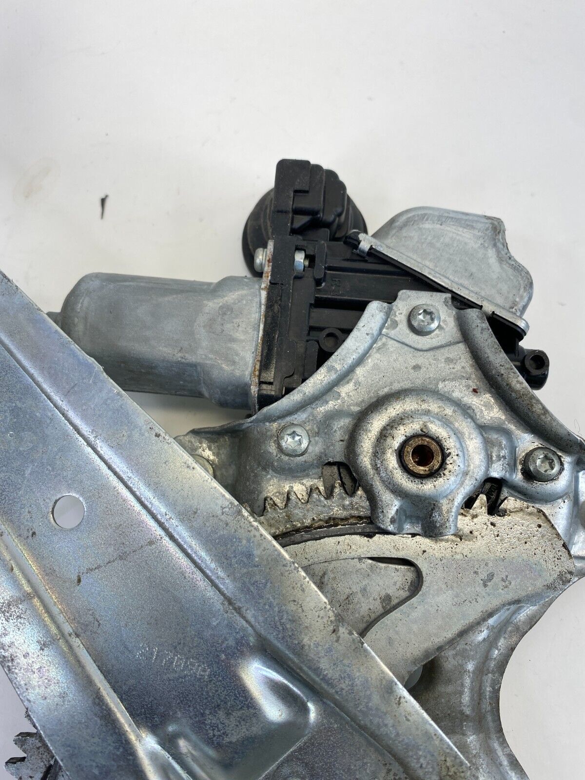 07-11 Toyota Camry Rear Left Power Window Regulator w/ Motor 85710-06060 OEM