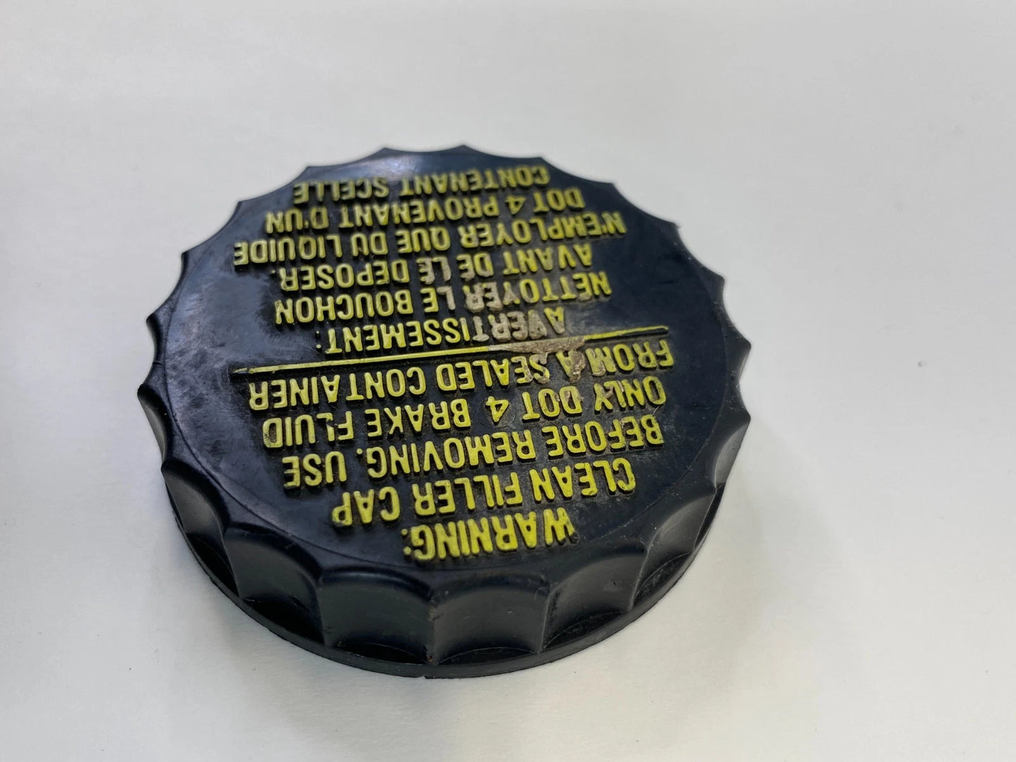 13-19 FORD EXPLORER INTERCEPTOR MASTER BRAKE CYLINDER FLUID RESERVOIR CAP OEM