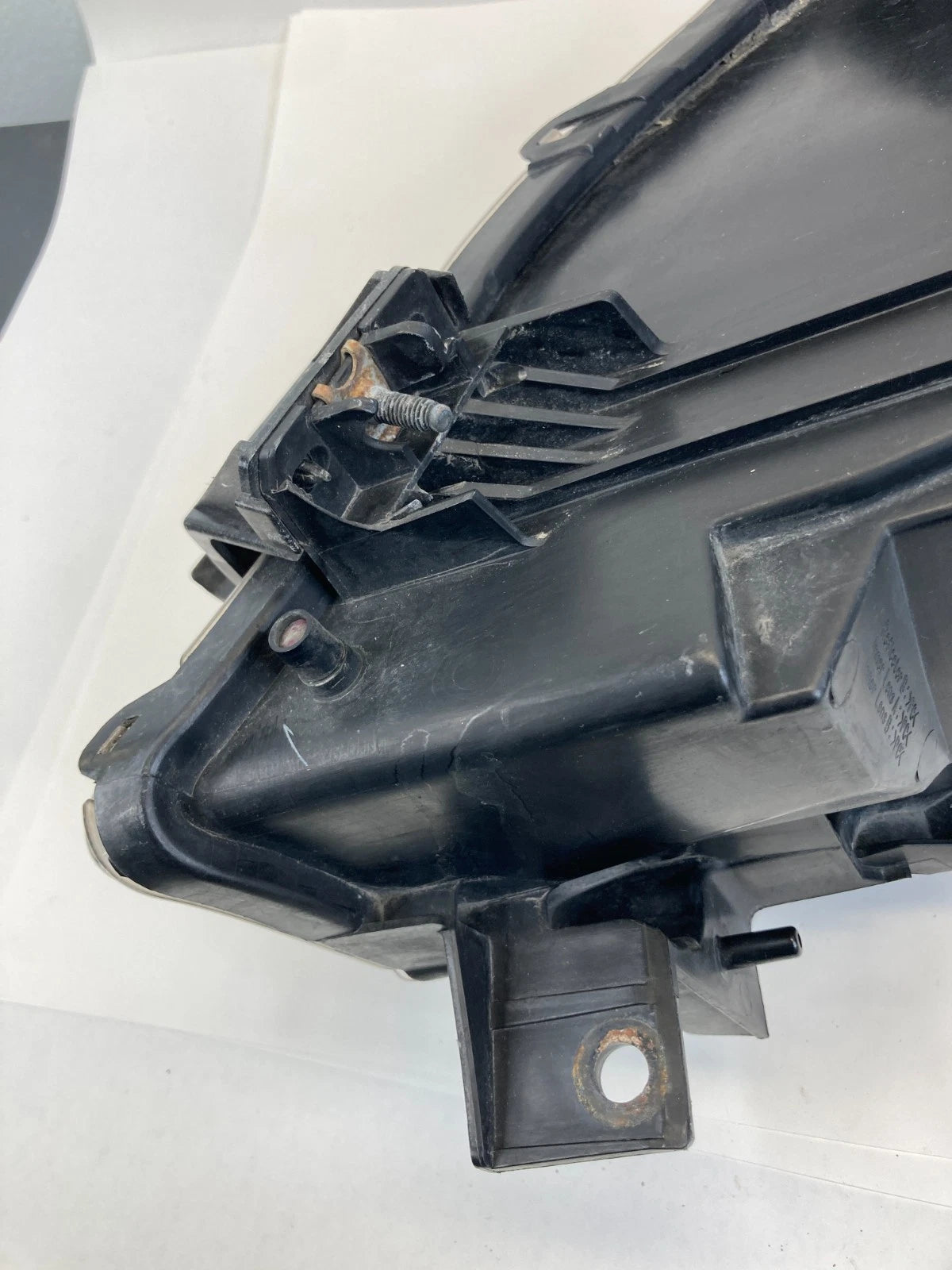 2010-2013 MAZDA 3 MAZDA3 DRIVER LEFT HEADLIGHT HEADLAMP HALOGEN BBM4-51040